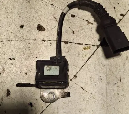 Audi Q7 4L Headlight/headlamp level sensor 7L0907674B 15179200632