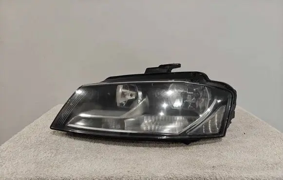 Audi A3 S3 8P Headlight/headlamp