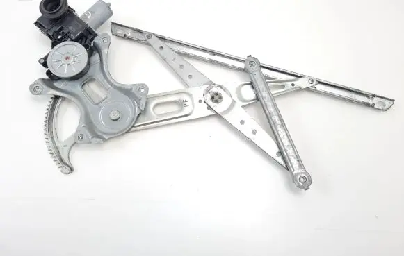 Toyota Prius (XW50) Front door window regulator with motor 8571047140 0620203892