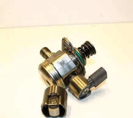 Mercedes-Benz S W221 Fuel injection high pressure pump A2780700101