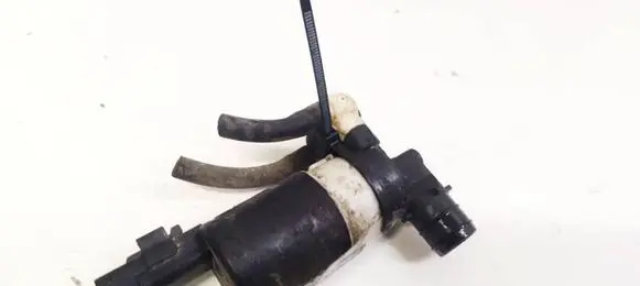Renault Laguna III Windscreen/windshield washer pump 9632984980 9680693280