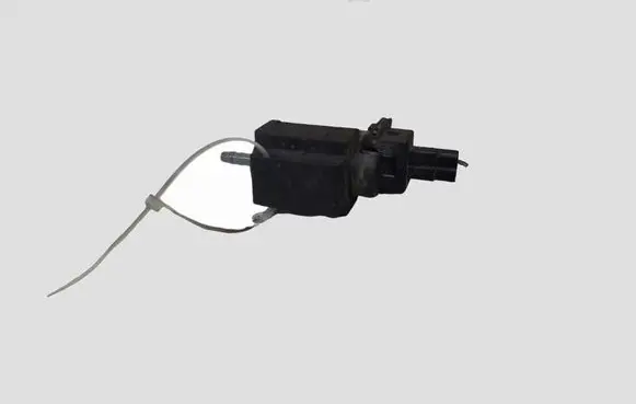 Ford Mondeo MK IV Turbo solenoid valve 70400600 10T352