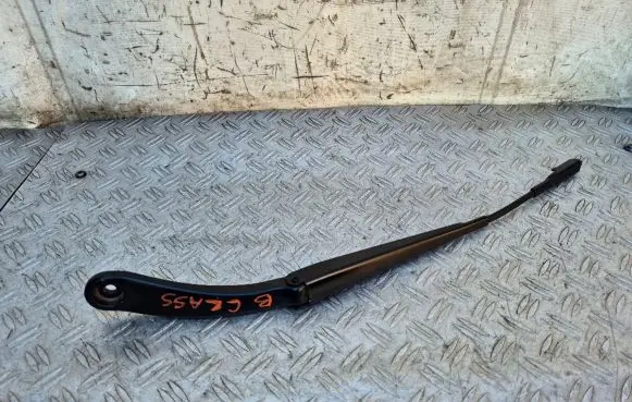 Mercedes-Benz B W246 W242 Front wiper blade arm A1768200044