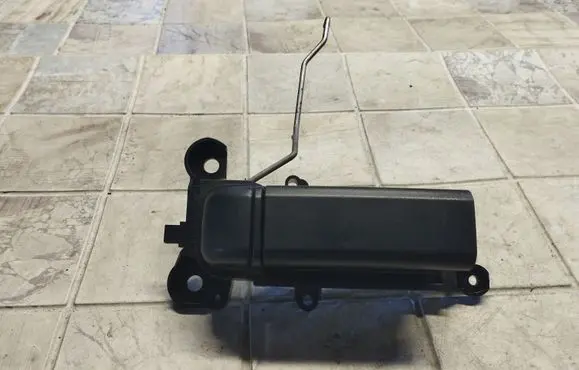 Mazda 5 Sliding door interior handle E18R 6120