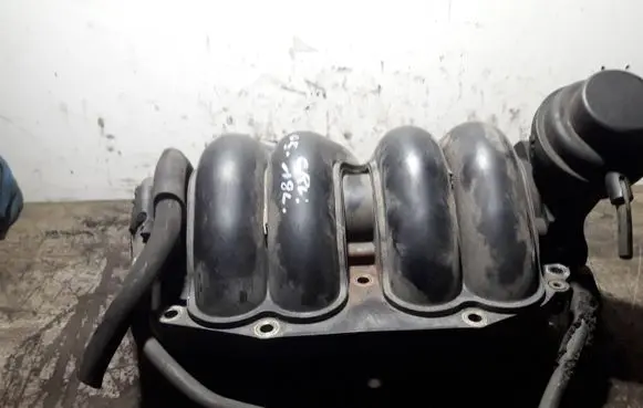 Honda CR-V Intake manifold
