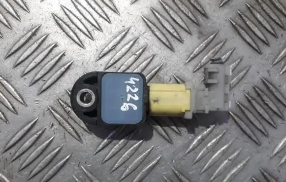 Toyota RAV 4 (XA30) Airbag deployment crash/impact sensor 8917342080 701.4h3ryy