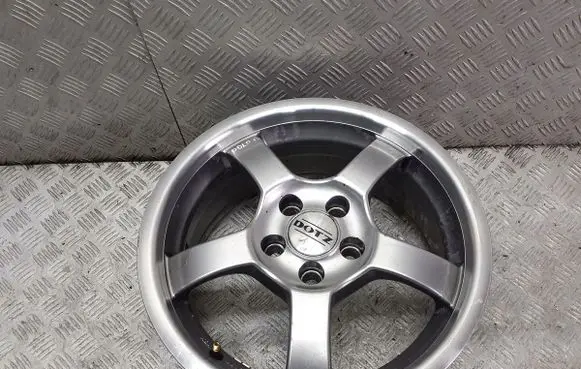 Volkswagen Polo IV 9N3 R15 alloy rim 