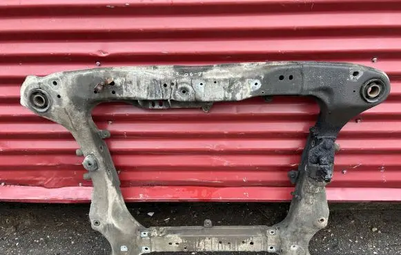 Volvo XC90 Front subframe