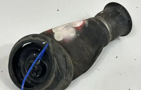 BMW X6 F16 Rear air suspension bag/shock absorber 6795013