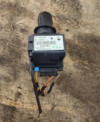 Mercedes-Benz B W245 Ignition lock 1699051500 5051632111406151 10020599