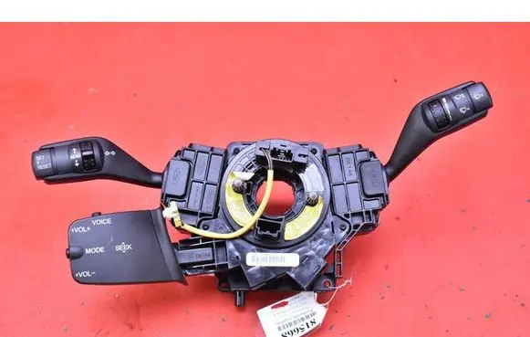 Ford Focus C-MAX Other switches/knobs/shifts 3M5T6475AE