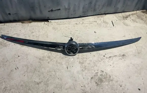 Opel Insignia A Tailgate trim 13244388