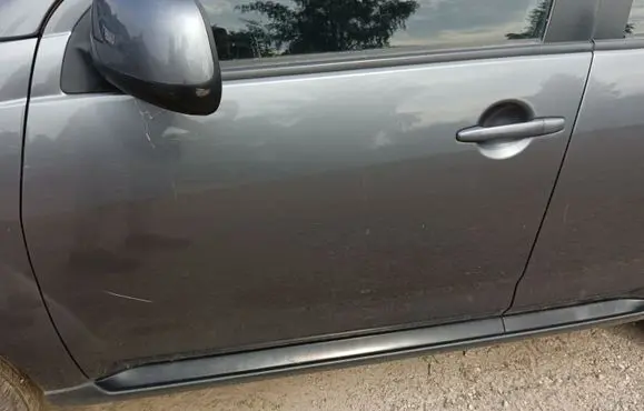 Citroen C-Crosser Front door