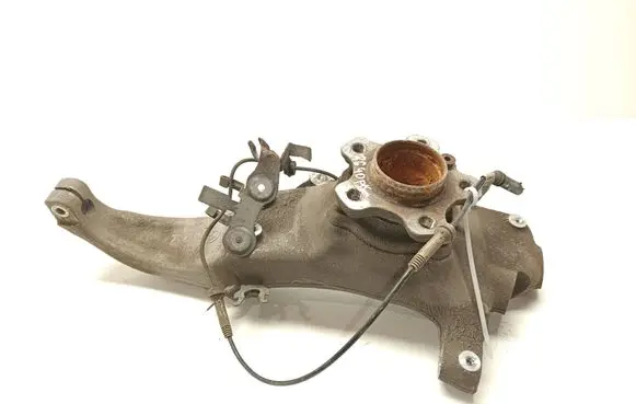 Front wheel hub spindle knuckle