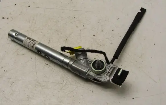 Opel Crossland X Front seatbelt 39047215