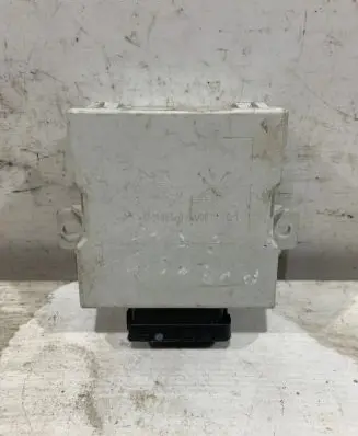 Toyota Avensis T220 Window wiper relay 150696 171105S3010b 17110557