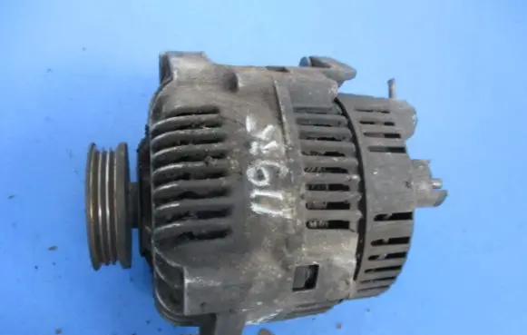 Renault Scenic I Generator/alternator