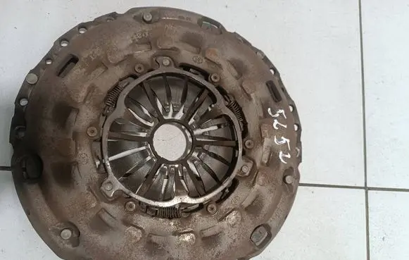 Skoda Yeti (5L) Clutch set kit 03l141025t 022141031s