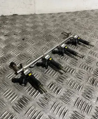 Opel Signum Fuel injectors set 55353806 665083580