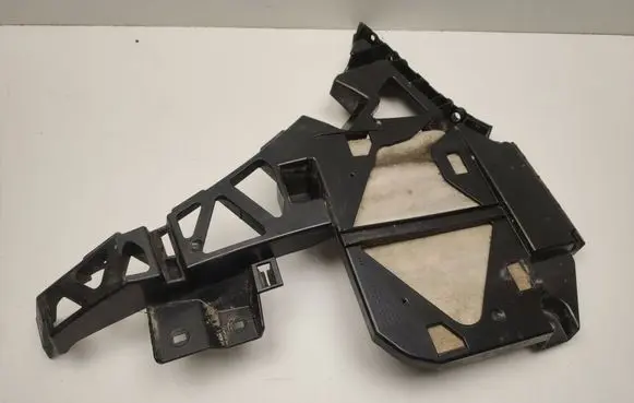 Mercedes-Benz ML W166 Rear bumper mounting bracket A1668851121
