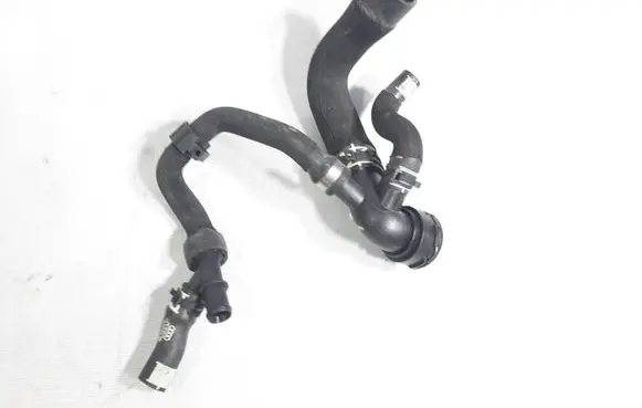 Porsche Cayenne (9Y0 9Y3) Engine coolant pipe/hose 4M0122055DB