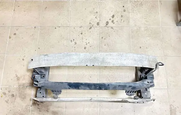 Opel Corsa D Front bumper cross member 13191879 13223751