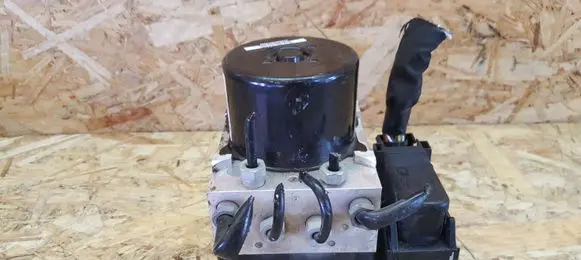 Volvo V60 ABS Pump 31400101 P31400544