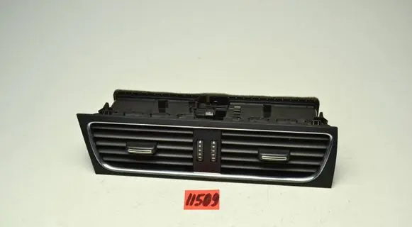Audi A4 S4 B8 8K Dash center air vent grill 8T1820951B