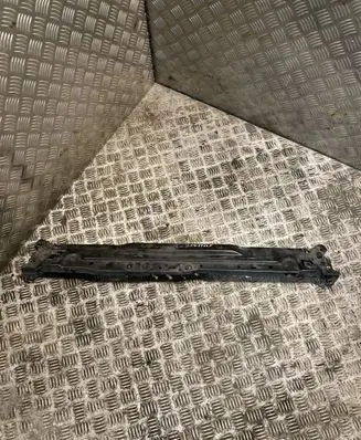 Mercedes-Benz C W204 Radiator support slam panel 2046200272 A2046200272