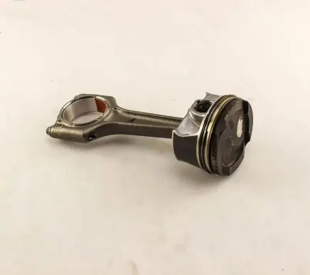 BMW 3 G20 G21 Piston 8696448