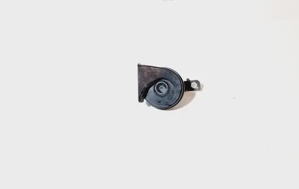 Volvo V70 Horn signal A046522