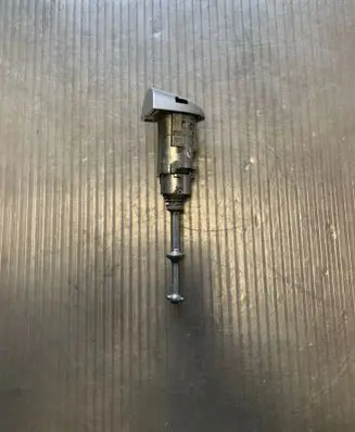 Renault Scenic III - Grand scenic III Front door lock (next to the handle) 501992