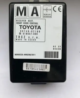 Toyota Auris E180 Door control unit/module 8974002100 61B657000