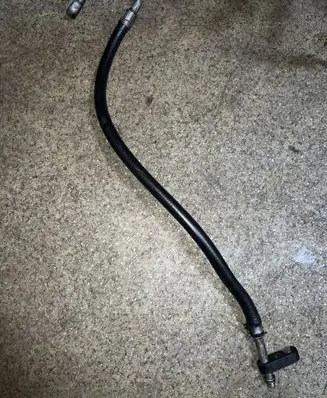 Power steering hose/pipe/line