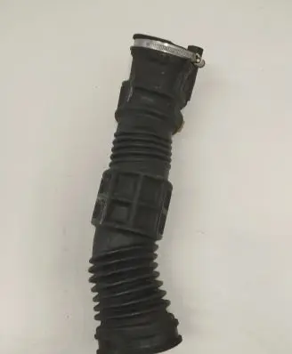 Renault Megane I Air intake duct part E100002