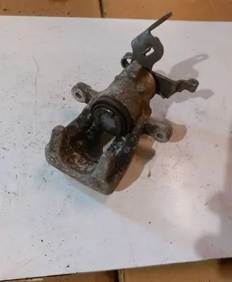 Skoda Octavia Mk3 (5E) Rear brake caliper