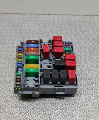 Fiat 500E Fuse module A1PT30470G 05032019