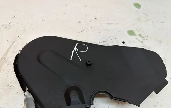 Audi A3 S3 8V Timing belt guard (cover) 04L109107E