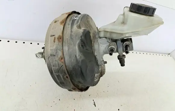 Volvo V70 Brake booster P30736894