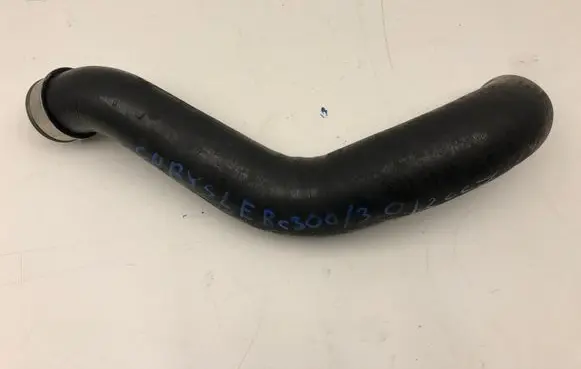 Chrysler 300 - 300C Intercooler hose/pipe 04861690AD
