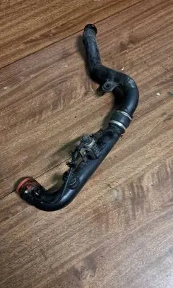 Audi A4 S4 B5 8D Intercooler hose/pipe 8D0145840A