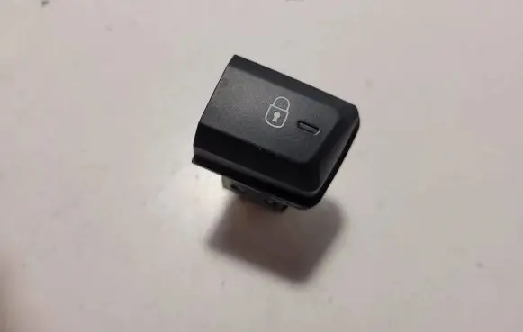 Peugeot 2008 I Central locking switch button 96750883ZD