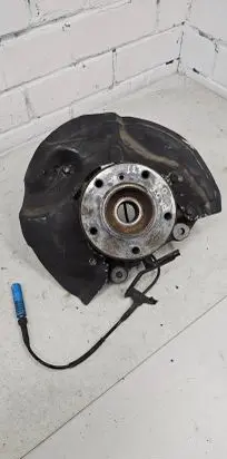 BMW 5 E60 E61 Front wheel hub spindle knuckle