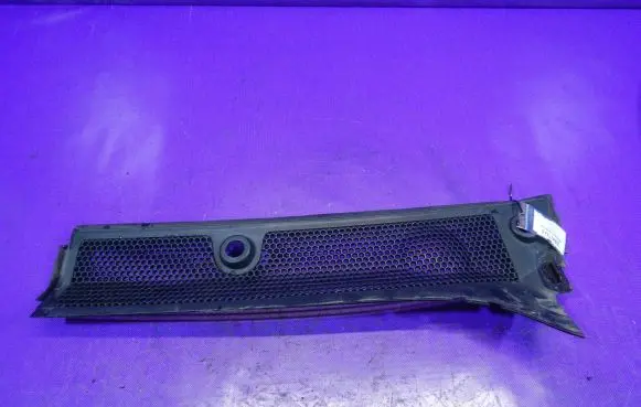 Peugeot 1007 Wiper trim 9651357077