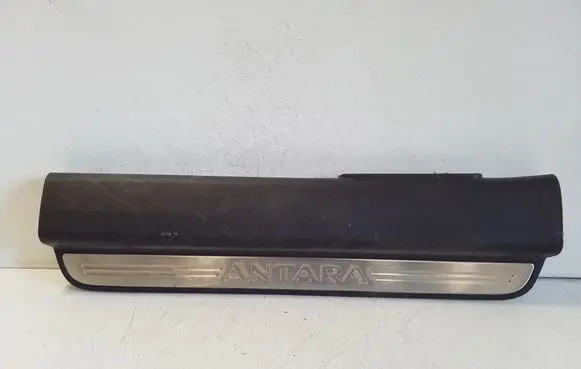 Opel Antara Front sill trim cover 96630458