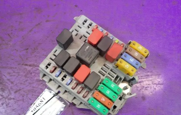 Fiat Linea Fuse box set 51806891