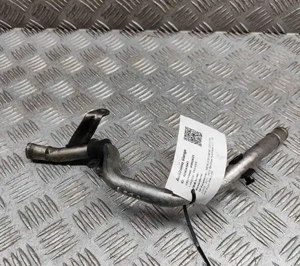 Mercedes-Benz CLS C218 X218 Engine coolant pipe/hose A2782001852