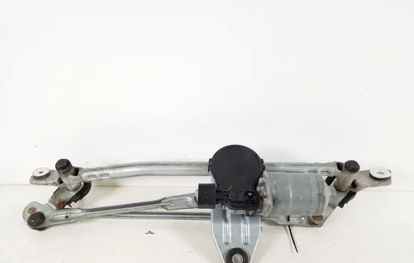 KIA Sorento Front wiper linkage and motor