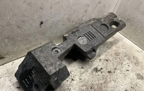 Mercedes-Benz E W212 Front bumper foam support bar A2128850637