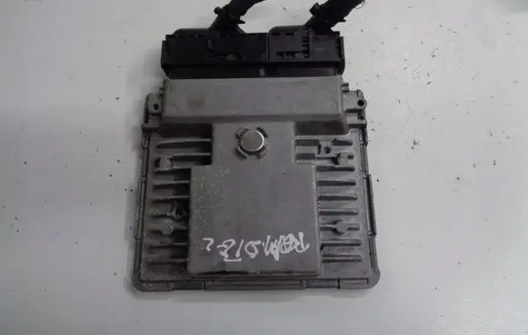 Volkswagen Polo V 6R Engine control unit/module 03F906070HJ